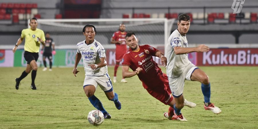 Foto di Stadion Manahan, Marko Simic Beri Kode Tinggalkan Persija Jakarta