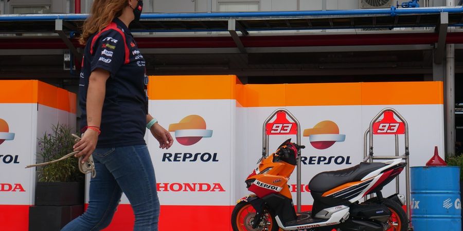 BERITA FOTO - Suasana Paddock MotoGP Indonesia 2022