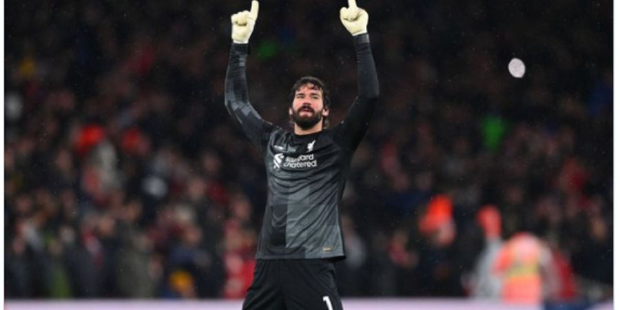 Alisson Terkejut Man City Tak Mainkan Rekan Senegaranya saat Lawan Liverpool