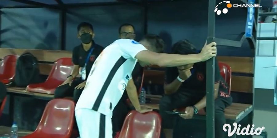 Pernah Juara Bersama, Rahmad Darmawan Sedih Melihat Persipura Degradasi