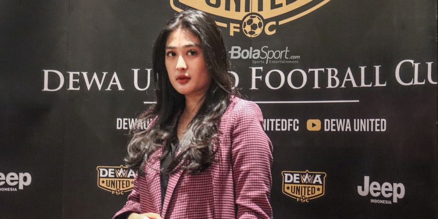 FOTO : Pesona Kecantikan Anak dari Pelatih Dewa United Nil Maizar