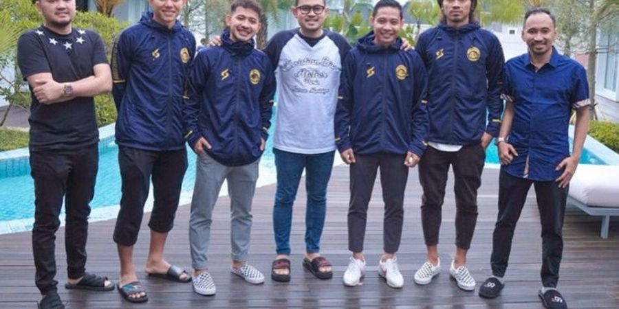 Arema FC Cari Striker, Tak Mau Berburu Bintang Dunia, Pilih Pemain Lokal