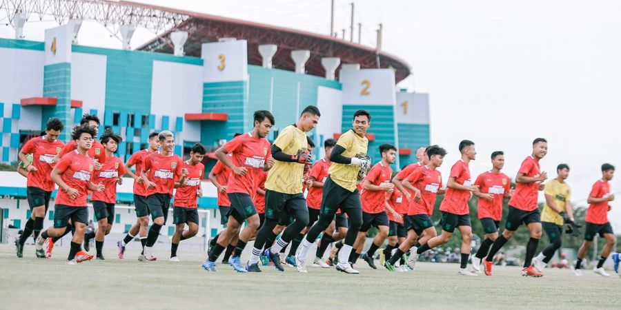 Belum Beri Latihan Taktikal, Pelatih Persebaya Surabaya Punya Alasan Khusus