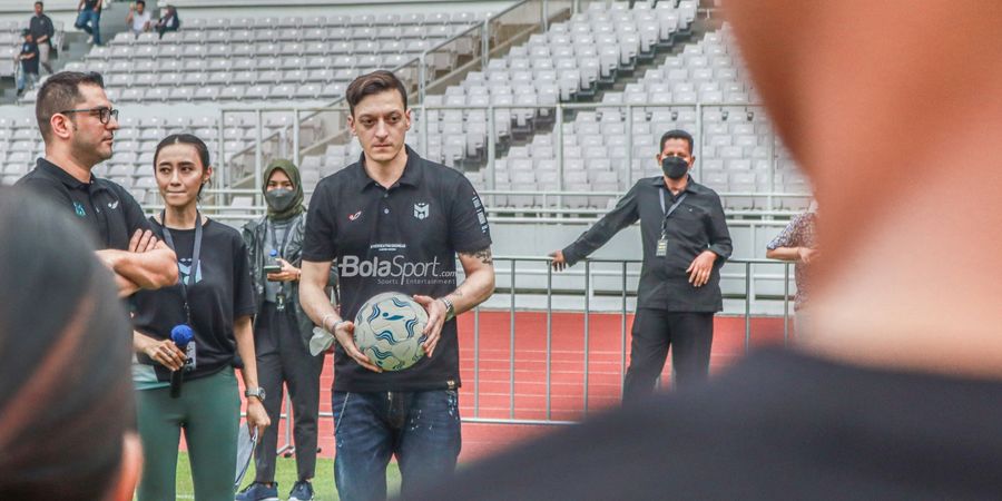 Dulu Jadi Lawan, Brwa Nouri Kini Dukung Mesut Ozil Gabung Bali United