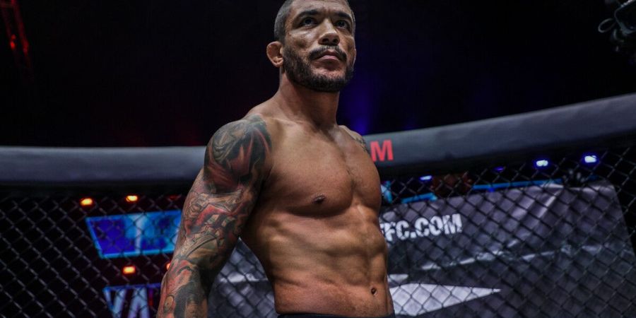 Duel Ulang di ONE Championship, Alex Silva Sebut Adrian Mattheis Bukan Lawan Paling Berbahaya 