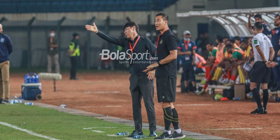 Asisten STY Kirim Pesan Tersirat soal Nasib Staf Kepelatihan Timnas Indonesia, Warganet: Kode Gak Diperpanjang Nih