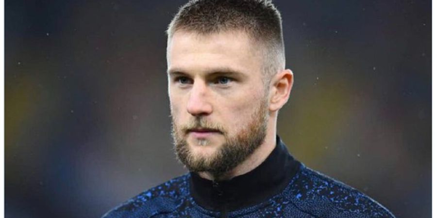 Tepis Kabar Hengkang, Milan Skriniar Tegaskan Bertahan di Inter Milan