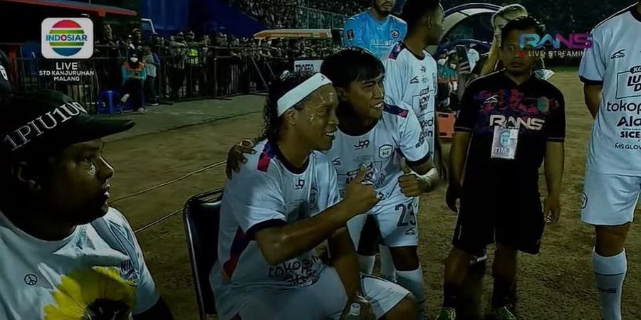 Ronaldinho Jarang Dapat Bola di Laga Trofeo, Rudy Salim: Saya Bilang Fun Game tapi Dianggap Adu Kungfu!