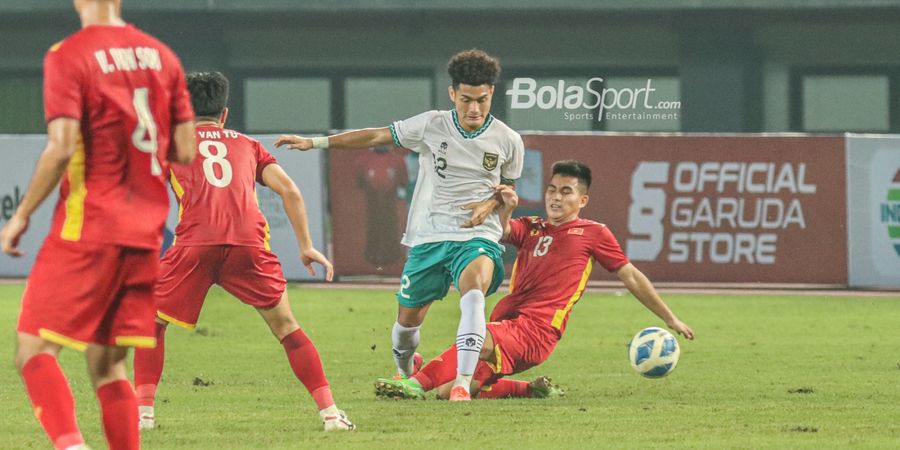 Piala AFF U-19 2022 - Pakar Sepak Bola Asal Malaysia Sebut Timnas U-19 Indonesia Tampilkan Permainan Jelek, Ragu Capai Target Tertinggi