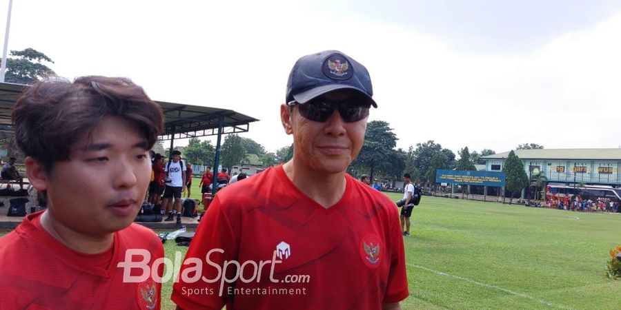 Piala AFF U-19 2022 - Jelang Duel, Shin Tae-yong dan Pelatih Thailand Kompak Pamer Peningkatan Performa Tim