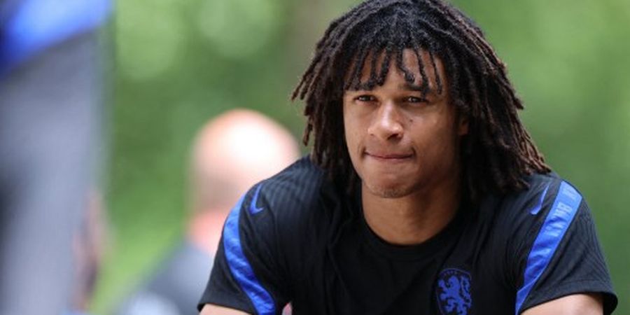 BURSA TRANSFER - Chelsea Sepakat Pulangkan Nathan Ake setelah Matthijs de Ligt Dibajak Bayern