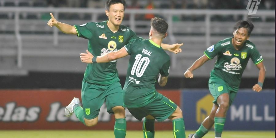 Hasil Liga 1 - Bantai Dewa United, Persebaya Berpesta Penuhi Target Finis di Enam Besar