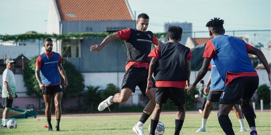 Leo Lelis Sembuh dari Cedera, Siap Bawa Persebaya Menang atas Madura United