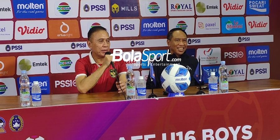 Ketum PSSI Angkat Bicara Usai Dihujat Warganet Ikut Angkat Trofi di Piala AFF U-16 2022