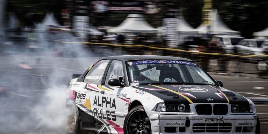 Umbu Gillberth Drifter Muda yang Mendominasi Kejurda Drifting Meikarta Autofest 2022