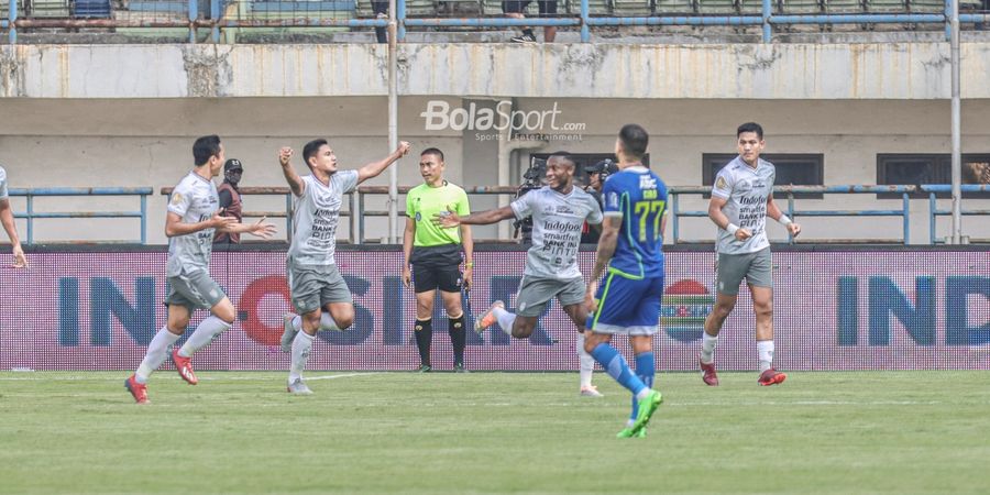 Hasil Liga 1 2022-2023 - Bali United Sementara Melesat ke Posisi Kedua Usai Cukur Persik dengan Skor 4-0