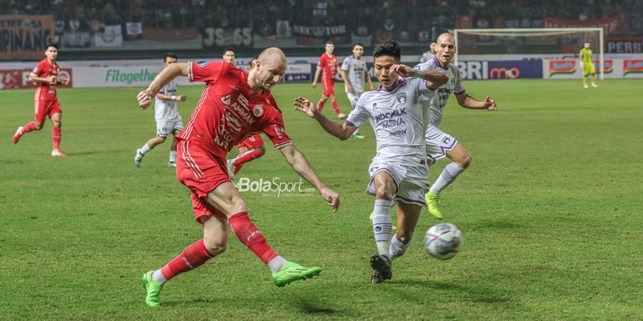 Ungkit Striker Timnas Bahrain, Thomas Doll Pasang Badan untuk Michael Krmencik