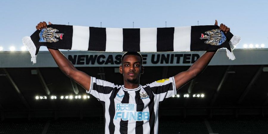 RESMI - Newcastle United Rekrut Alexander Isak, Pecahkan Rekor Transfer Termahal The Magpies