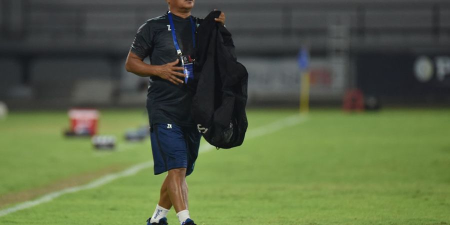 Kitman Persib Meninggal Dunia saat Hendak Siapkan Sesi Latihan Luis Milla