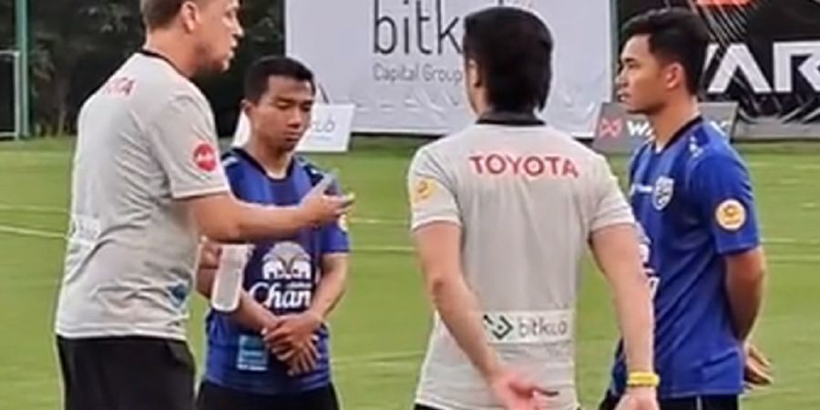 Antisipasi Dendam Timnas Indonesia di Piala AFF 2022, Pelatih Thailand Bicara Privat dengan Chanathip Songkrasin dan Supachok Sarachat