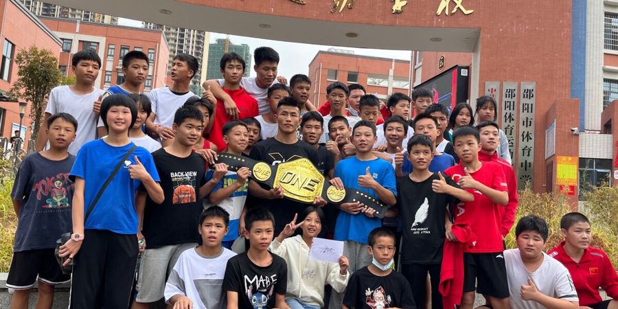 Jadi Juara Baru Kelas Bulu ONE Championship, Tang Kai Disambut Meriah di China