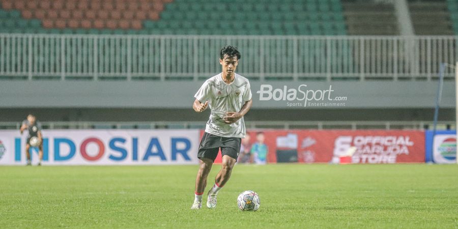 Pratama Arhan Justru Senang Bertarung dengan Shayne Pattynama di Pos Bek Kiri Timnas Indonesia