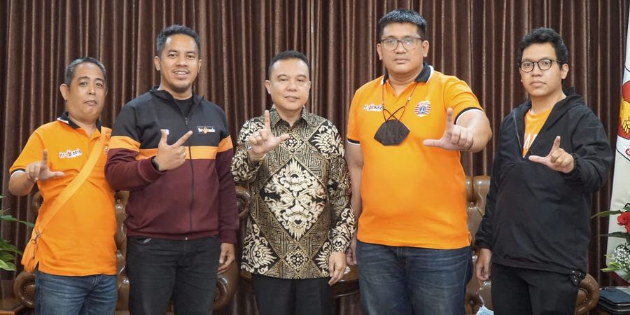 Usai Bertemu The Jakmania, DPR RI Siap Bantu Usut Tuntas Tragedi Kanjuruhan