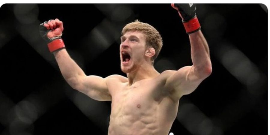UFC Vegas 63 - Lawan Tak Kenal Kata Menyerah, Arnold Allen Siap Bentrok Lima Ronde Penuh