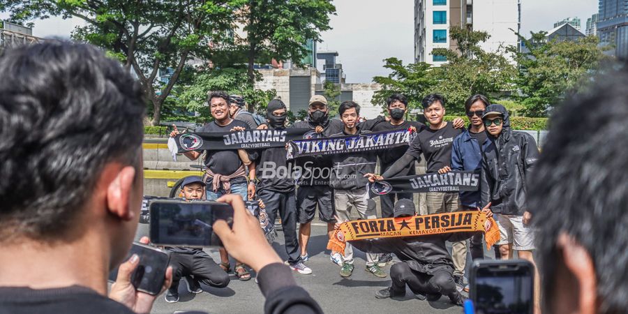 Pandangan Bung Ferry Terkait Fenomena Damai The Jakmania dan Viking