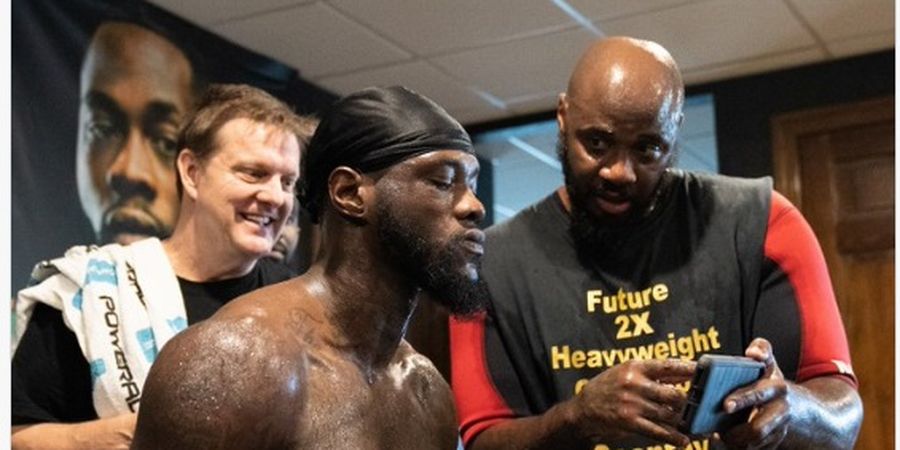 Rumor Tyson Fury vs Anthony Joshua Mengudara, Pelatih Deontay Wilder Beri Respons Nyelekit