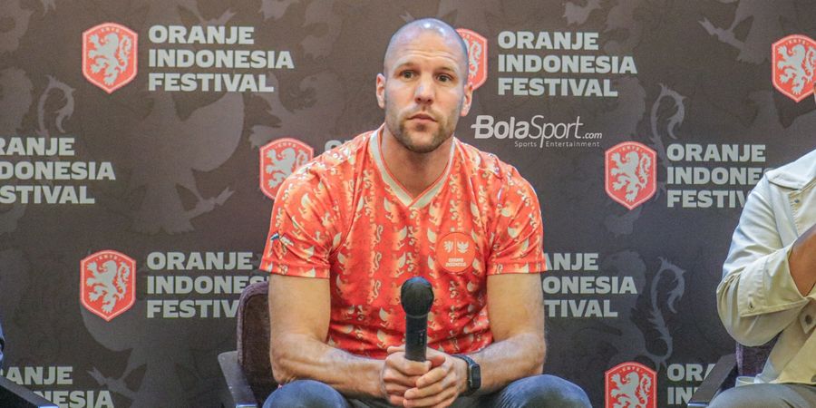 Festival  Oranje Indonesia, Ron Vlaar Kagum dengan Fans Belanda di Indonesia