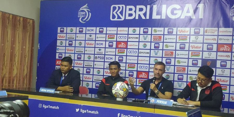 Thomas Doll Ungkap Alasan Sering Teriaki Hanif Sjahbandi Dalam Laga Lawan Borneo FC, Main di 3 Posisi