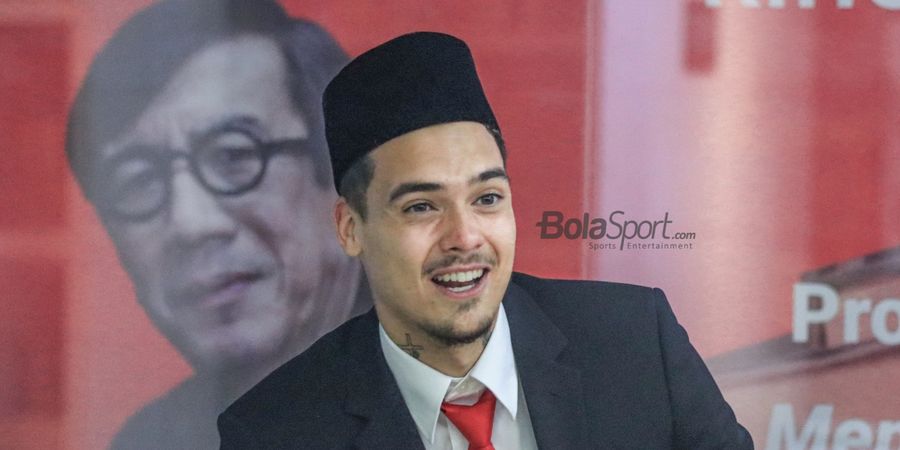 Anggap sebagai Ayah, Shayne Pattynama Terkesan dengan Kepedulian Iwan Bule yang Segera Lengser dari Ketum PSSI