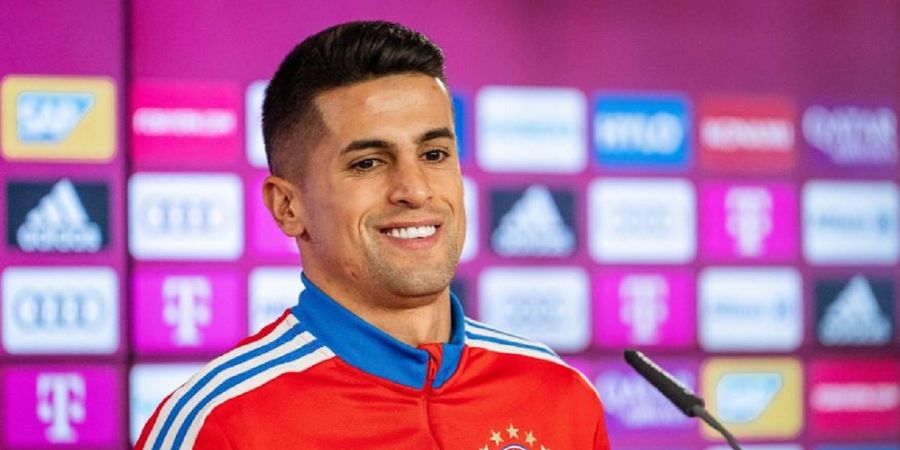 Bayern Muenchen Pinjam Joao Cancelo dari Man City Tanpa Biaya Sepeser Pun