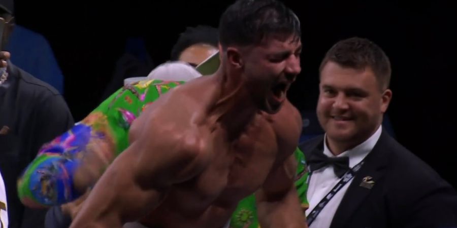 Ekspresi Kelegaan Tommy Fury usai Sukses Pecundangi Jake Paul