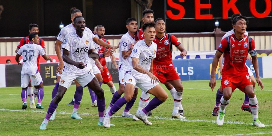 Persib Vs Persik - Macan Putih Boyong 22 Peman, Termasuk Sang Mantan