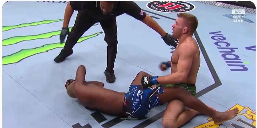 Hasil UFC 285 - Derek Brunson Sampai Lempar Handuk, Dricus du Plessis Menang Lagi