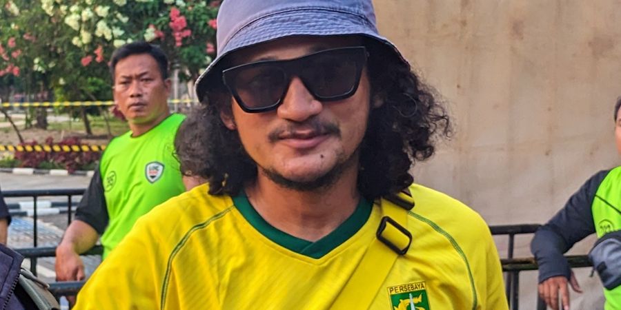 Cerita Isa Bajaj Naik Bus demi Dukung Langsung Persebaya di Solo