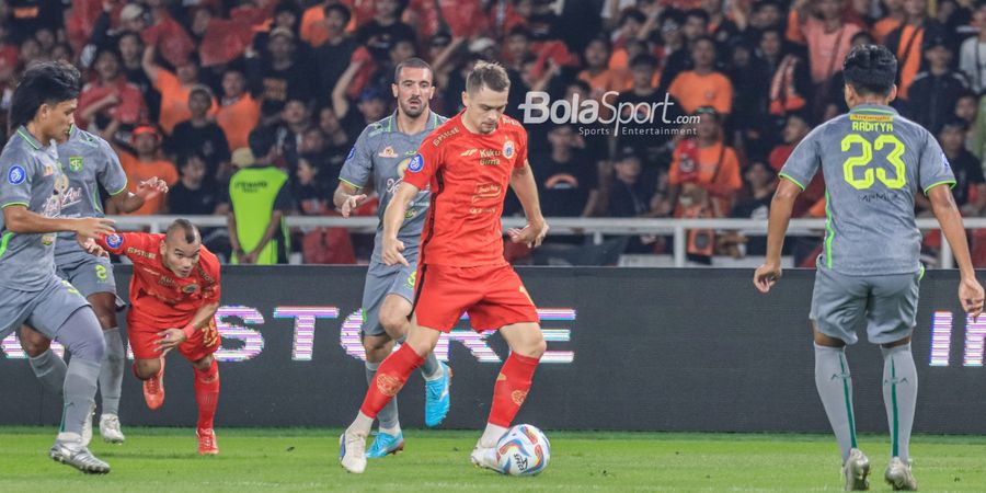 Thomas Doll Ungkap Penyebab Maciej Gajos Belum Gacor di Persija