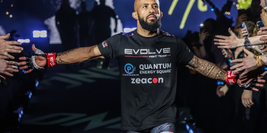 Bisa Dimakan Hidup-hidup Demetrious Johnson, Juara UFC Jilat Ludah Sendiri