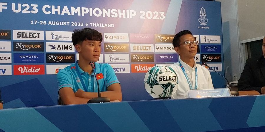 Piala AFF U-23 2023 - Pelatih Vietnam Geram Pemainnya Emosian Saat Lawan Filipina, Sampai Minta Wasit Mengeluarkannya