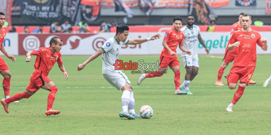 Edo Febriansah Sumringah Bawa Persib Pepet Persebaya di Puncak Klasemen Liga 1