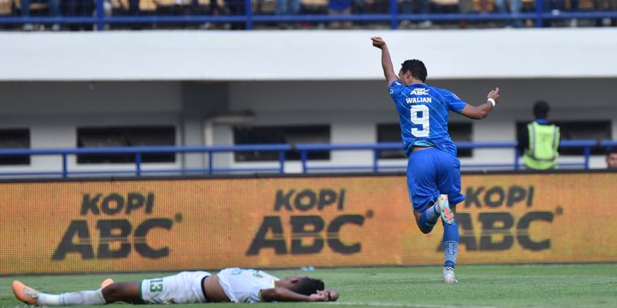 Bursa Transfer Liga 1 - Persib Bandung Resmi Lepas Ezra Walian