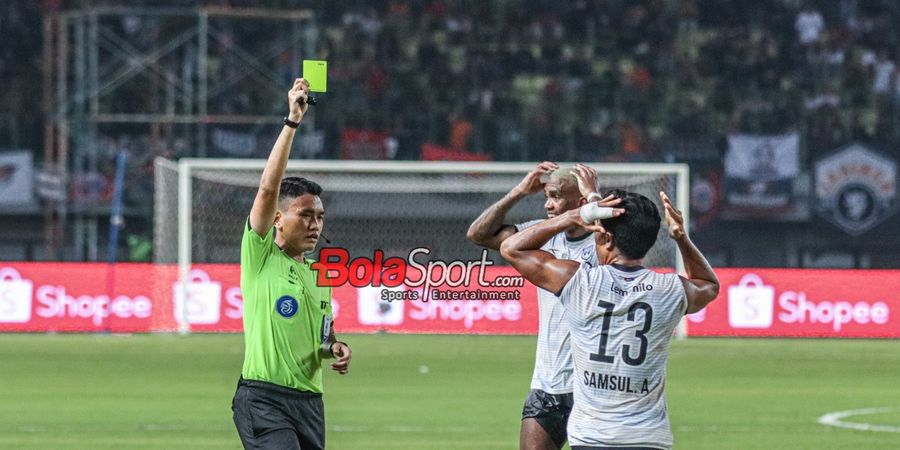 Profil Naufal Adya Fairuski, Wasit 23 Tahun dari Bandung yang Buat Geram Persija