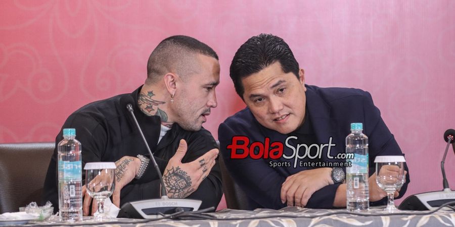 Reaksi Radja Nainggolan saat Ditanya soal Jadi Pemain Naturalisasi untuk Timnas Indonesia