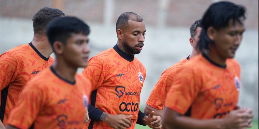 Makna Selebrasi Huruf J dari Gustavo Almeida, Bukan untuk The Jakmania tapi