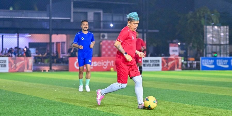 Brand Lokal Keluarkan Sepatu Baru untuk Pemain Timnas Indonesia dan Malaysia Hadapi Lapangan Rumput Sintetis