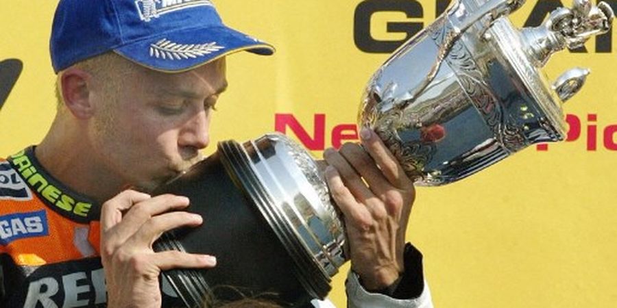 Valentino Rossi Punya Luka Saat Jadi Pembalap Honda, tapi Izinkan Adiknya Pindah ke Tim Itu Tahun Depan