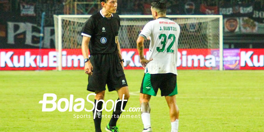 Persija Dapat Penalti di Menit Akhir, Kepemimpinan Wasit Jepang Sisakan Kekecewaan Mendalam untuk Pemain PSS