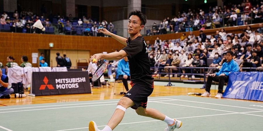 Rekap Hasil Final All Japan Badminton 2023 - Kento Momota Melegenda, Nozomi Okuhara Menyerah di Tengah Laga